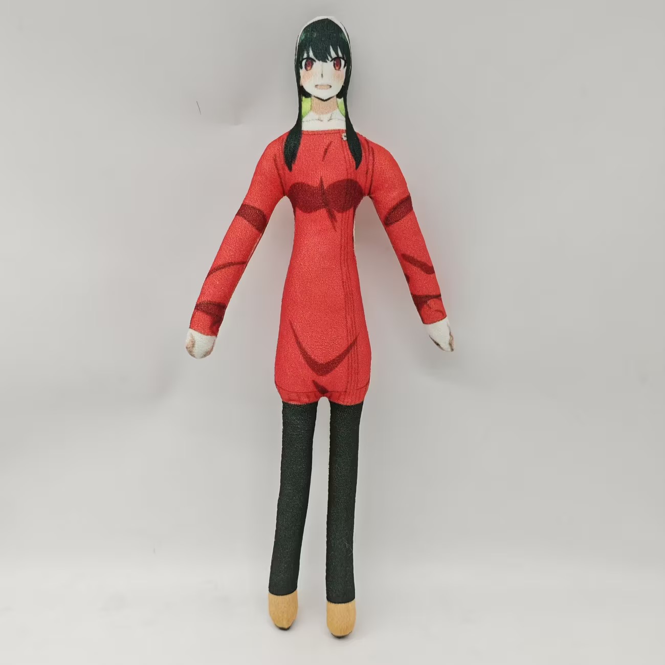 スパイファミリーぬいぐるみ アーニャ ロイド ヨル・フォージ - Anime Cosplay Yor Forger のレビューと価格
