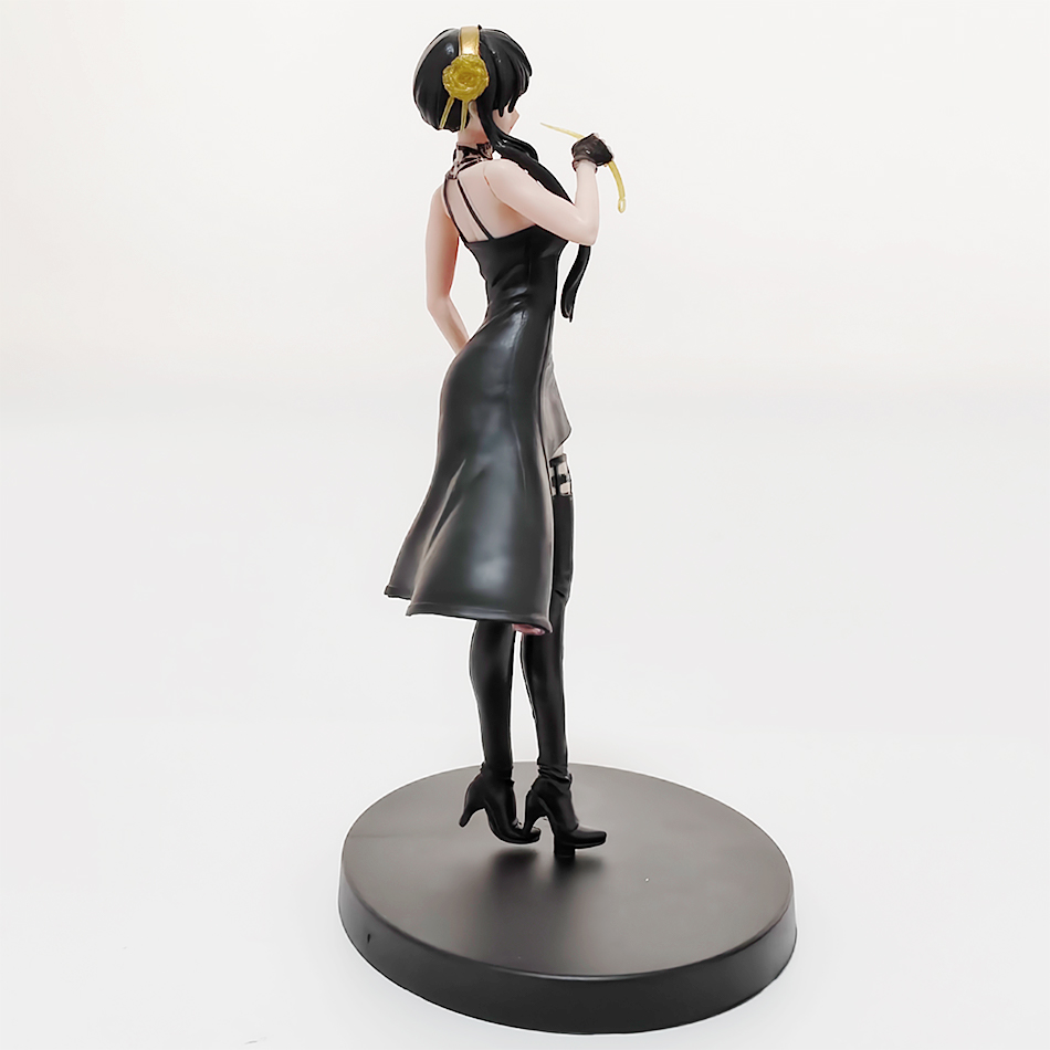 アニメフィギュア SPY×FAMILY 16cm ヨル・フォ - Anime Cosplay Yor Forger のレビューと価格
